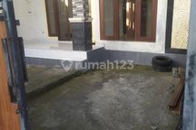 Rumah 2 Kamar Tidur Sangulan Tabanan Area