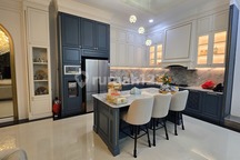 Rumah Mewah Green Lake City 250M² Siap Huni! 10X25m², Bagus