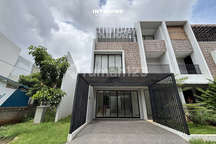 Rumah Dijual Taman Villa Meruya Hadap Timur SHM - Luas 161M2