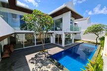 Buc Villa 6 Bedroom dengan Pool View Ocean di Ungasan-Bali