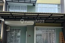 Jual dan Sewa Rumah Cantik 2 Lantai Batam Center di Tropicana