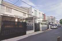 Dijual Rumah Akses 2 Mobil