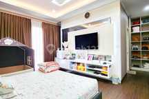 Rumah Mewah 2Lt Furnised Cluster Goldfinch di Gading Serpong