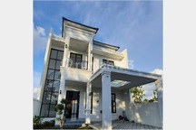 Rumah Classic Mewah Dekat Exit Tol Jogja Solo