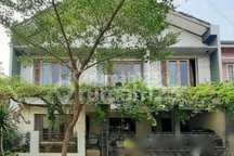 Rumah Bagus 2 Lantai, Kucica Bintaro, Sangat Layak Huni, Tipe Tropical Contemporer, Kusen/ Pintu Full Kayu Jati, Lihat Dulu Pasti Suka, Minor Renovasi