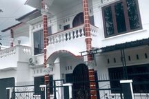 Dijual Rumah Siap Huni, Hook, Lingkungan Nasionalis, Dekat Beberapa Kampus di Yogyakarta