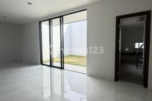 Rumah Uk 10X20 2 Lantai Kuningan Village Pik2 Brandnew