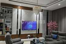 Full Furnished Mewah Rumah 200M2 Tinggal Bawa Koper Aja