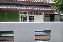 For Sale Rumah Seken Non Cluster Cijantung Jaktim.