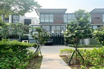 Navapark Lyndon 15x33 3 Lantai Dengan 2 Kitchen Mewah Rapi Siap Huni No Cobroke