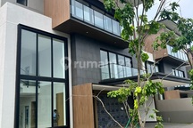 [no Cobroke] Layton Type Lebar 15x26 Masih Gress 3 Lantai Kt5+1 Posisi Boulevard Bsd Navapark 