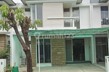 Disewakan Rumah Baru ,jln Utama Greenland ,menganti , Siaphuni, Seberang Club House,>2 Th Nego