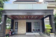 Dijual Cepat Rumah Mewah dengan harga murah Cluster Lavesh Harapan Indah Bekasi 