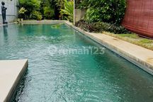 Vila Mewah Second 5 Kamar Di Canggu Bali, Dekat Pantai, Pool, SHM