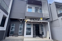 Dijual Rumah 2 Lantai Full Renov Dan Interior Di Victory Residence