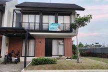 Disewakan Rumah Nyaman Hook Di Kota Baru Parahyangan