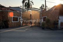 Hunian Ekslusif Paduan Kemewahan Modern Dan Keasrian Tradisional 