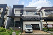 Jual Harga Nego Rumah 3 Lantai Shm Kondisi Bagus Bonus Gorden Dan Kitchen Set Di Raffles Hills Cibubur