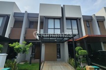 Jual Cepat Rumah 2 Lantai Dekat Clubhouse Magenta Residence Siap Huni Bebas Banjir Ada Ac dan Dekat Summarecon Mal Bekasi