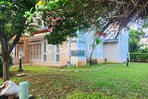 Jual Rumah 2 Lantai Hoek Lokasi Bagus Tanah Luas SHM Dekat Clubhouse Palm Residence dan Summarecon Mal Bekasi