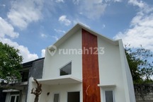 Dijual Rumah Bayleaf Menganti