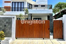 Luxury Home Sewa Atau Jual Villa Di  Jln . Palapa