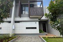 Rumah Cantik Minimalis Flora Summarecon Bandung