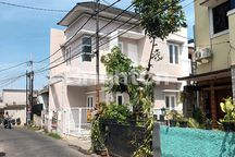 RUMAH CANTIK,  MINIMALIS LOKASI STRATEGIS DALAM CLUSTER