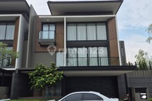 Rumah Type 12 Corner di Laurel Navapark Bsd Best View