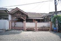 Rumah Hadap Selatan LT 120 SHM Bisa Nego 15 Menit ke ICON WALK J11538