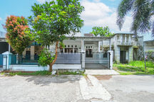 Rumah Hadap Timur Dekat Hermina Hospital Mekarsari Dibantu KPR J-44642