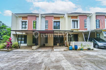 Rumah 2 Lantai 15 Menit ke Rsu Brawijaya Sawangan Dibantu KPR J40087