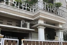 Rumah Luas 13 Menit ke Gerbang Tol Bekasi Timur 2 Bebas Banjir J40733