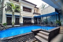 Dijual Rumah Compound Unit Premium Strategis Menteng