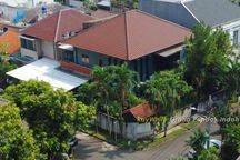 Dijual Rumah Hook 2 Lantai, Mini Garden, Siap Huni Pondok Indah