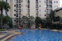 Apartemen Murah , Studio, Lantai Sedang, View Pool,  Unfurnished Lokasi Strategis, Maple Park Kemayoran Jakarta Pusat