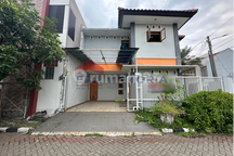  Rumah Modern Di Perumahan Pratama, Surabaya, Strategis, dekat UNESA, Pusat kuliner Wiyung, RSIA Graha Medika, Exit Tol Gunung Sari