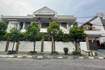 Rumah Nginden Intan Raya