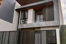 Dijual Rumah Baru Gress Manyar Kertoarjo