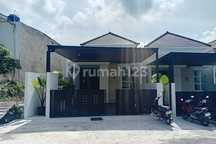 RUMAH ELEGAN SIAP HUNI DIUTARA SD BUDI MULIA DUA WEDOMARTANI SLEMAN