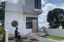 Rumah 2 Lantai Harga Promo Awal Tahun Bonus Canopy & Biaya Pajak