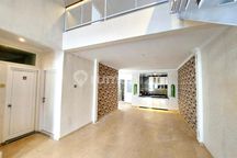 Ngeplong Kt3+1 / Km2+1 / Ac + Waterheater + Kitchen Set