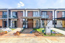 Rumah Siap KPR 10 Menit ke Grand Serpong Mall Hadap Selatan J26817