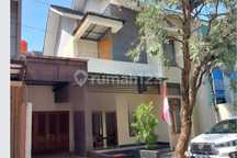 Rumah Bagus Minimalis Terawat Solo Baru