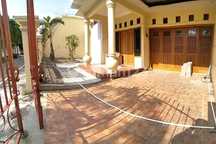 Rumah Bagus Furnish Siap Huni Tengah Kota Solo