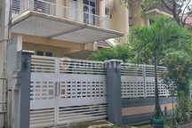 Rumah Mewah Furnish Solo Baru