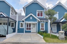 Disewakan Rumah Bagus Siap Huni Dekat Danau Victoria Highland Bsb