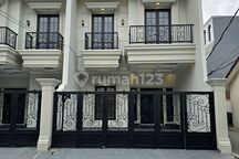 Dijual Rumah Baru Dalam Komplek Cempaka Putih Jakarta Pusat