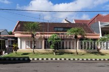 Rumah Selangkah ke Pusat Kota di Langsep Malang