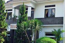 Rumah 2 Lantai Hoek di Taman Arcadia Mediterania Tapos Depok